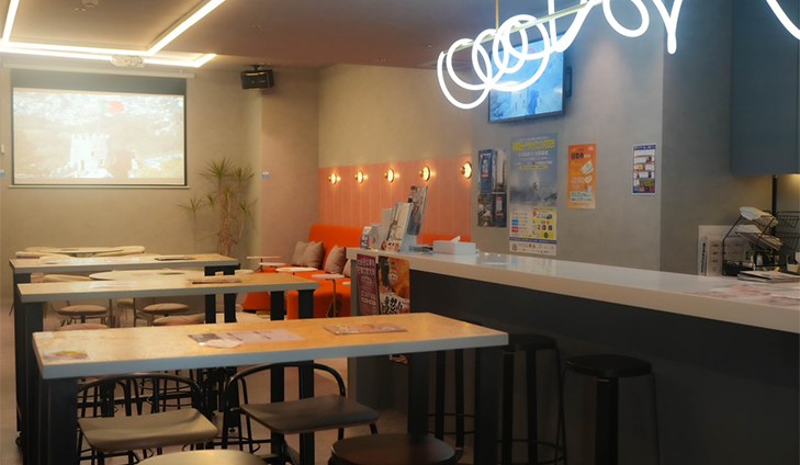 カフェバーランポ